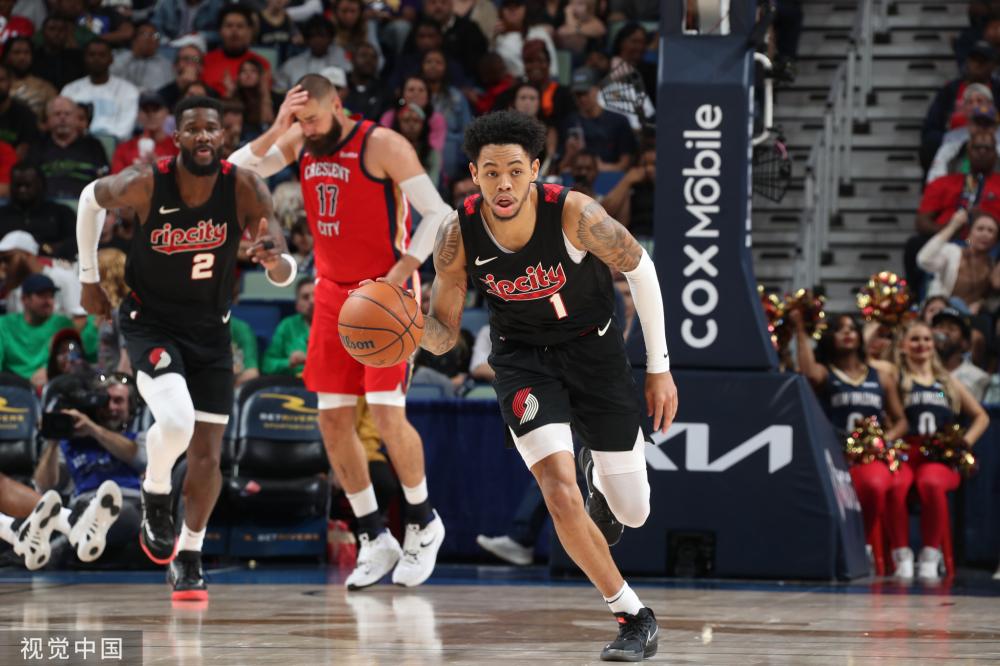 此刻大家都 此刻大家都