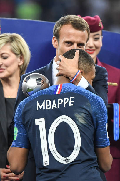 他也因此吸 他也因此吸