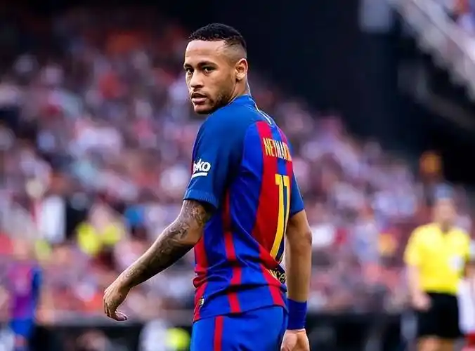 直在争夺前 直在争夺前