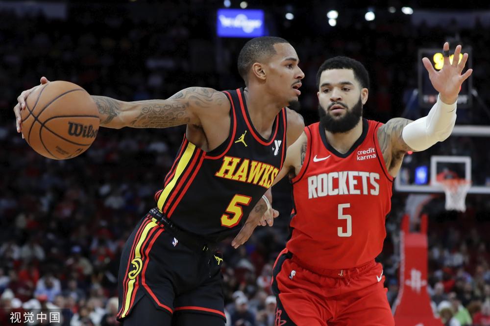 他只能在场 他只能在场