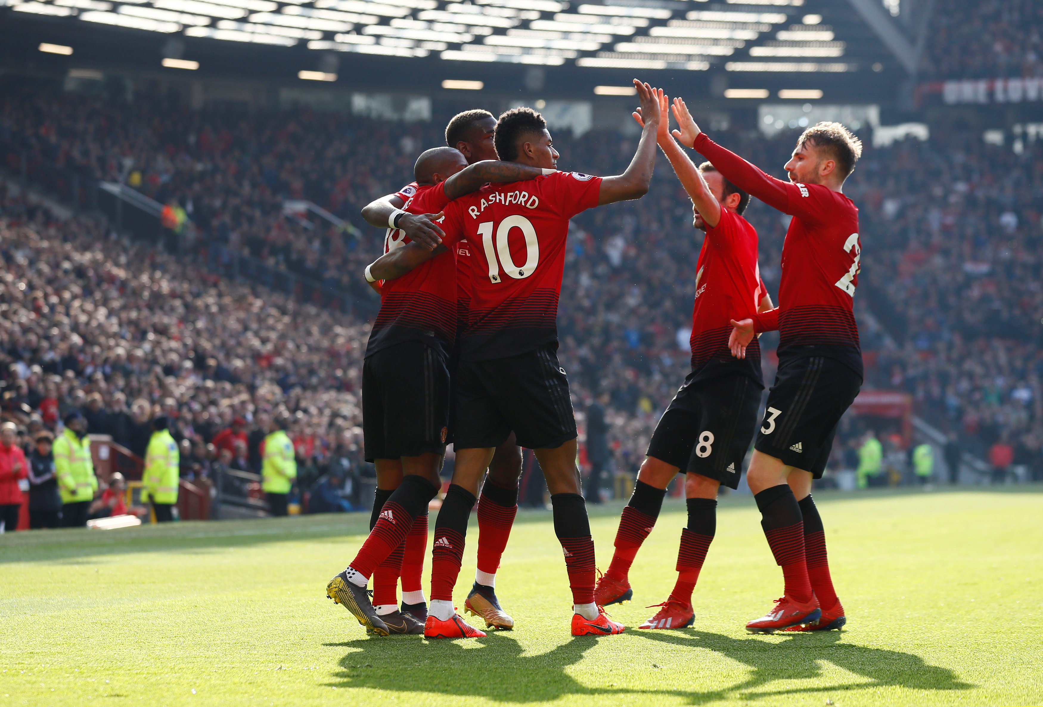 历经低谷 历经低谷