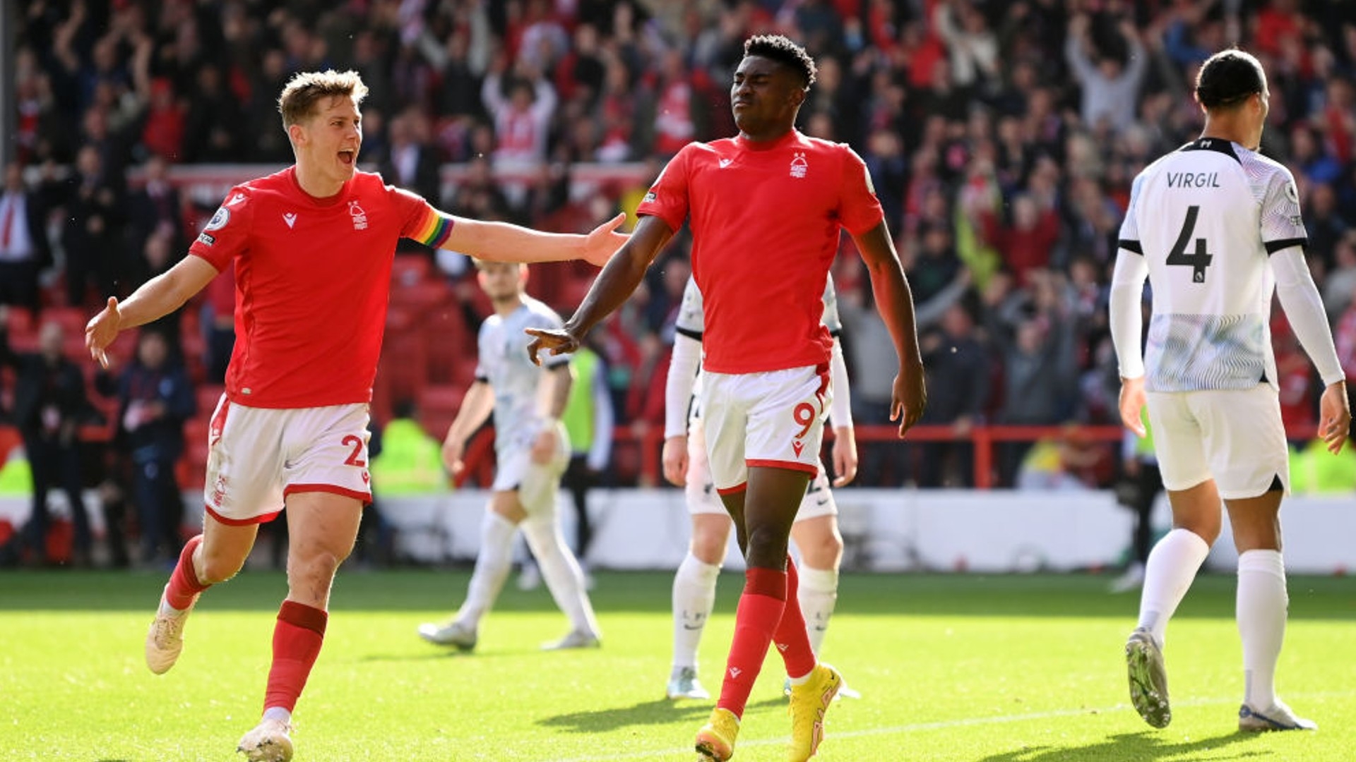 的背景下 的背景下