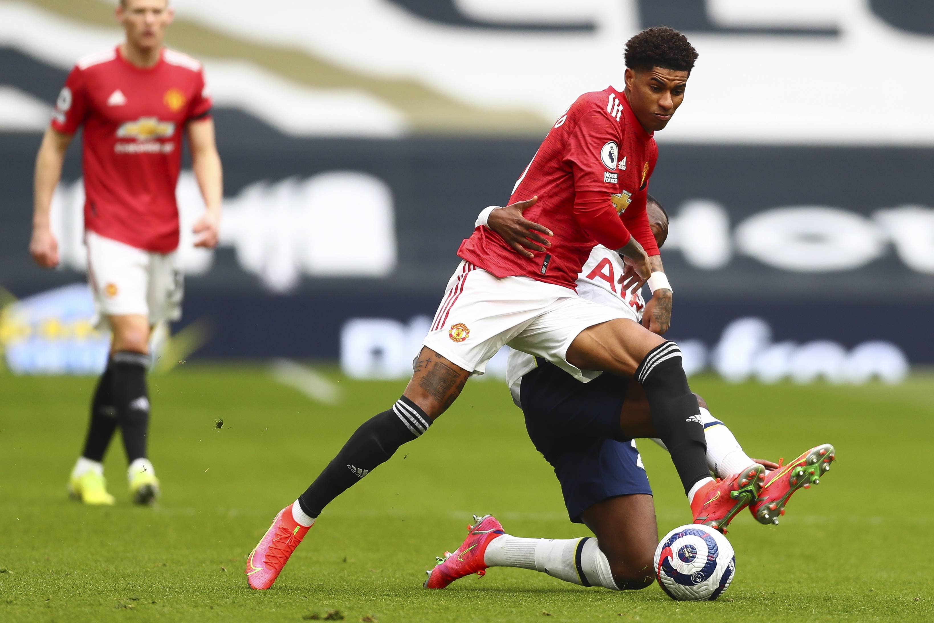 无论是在联 无论是在联